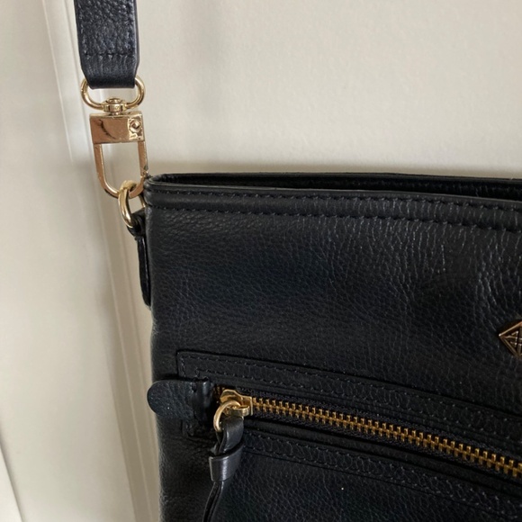 Antonio Milani Genuine Leather Black Purse with Gold Accents and So Soft! - Picture 3 of 10